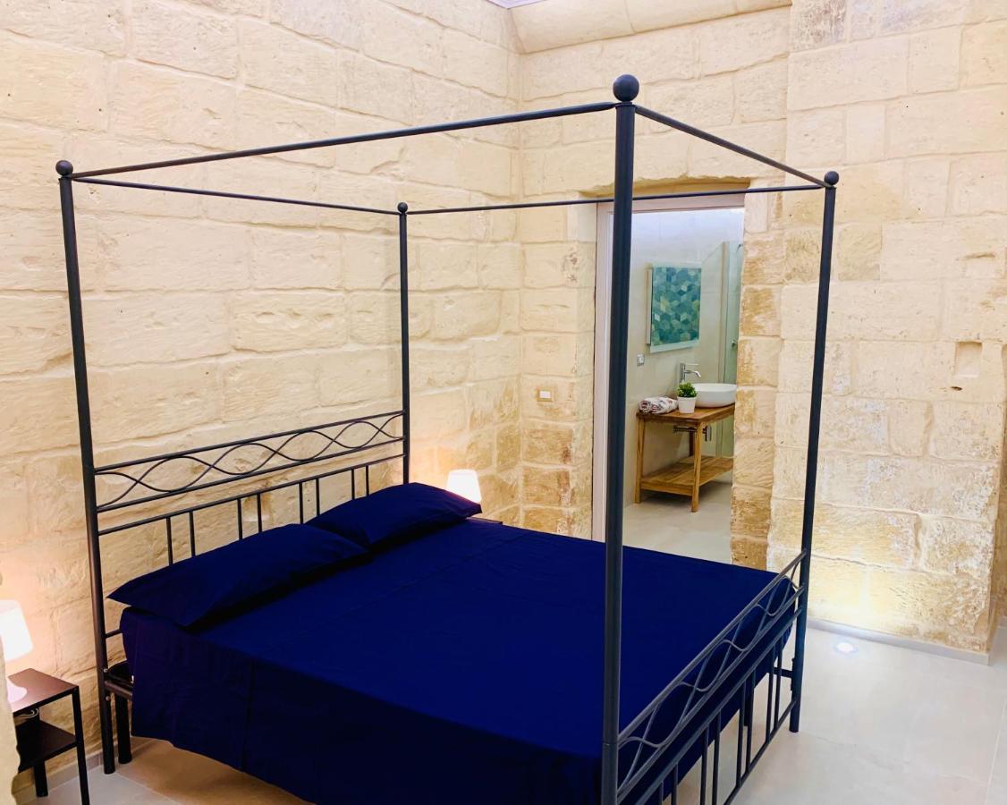 Casa Loca Intera Casa A Due Passi Da Porta San Biagio * Lecce